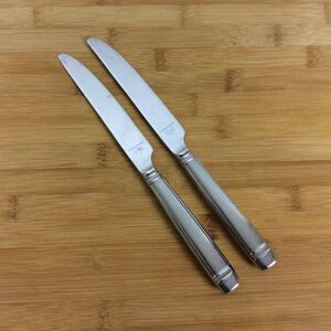 Reed & Barton Durham 2 French Solid Dinner Knives Satin Stainless Steel Flatware
